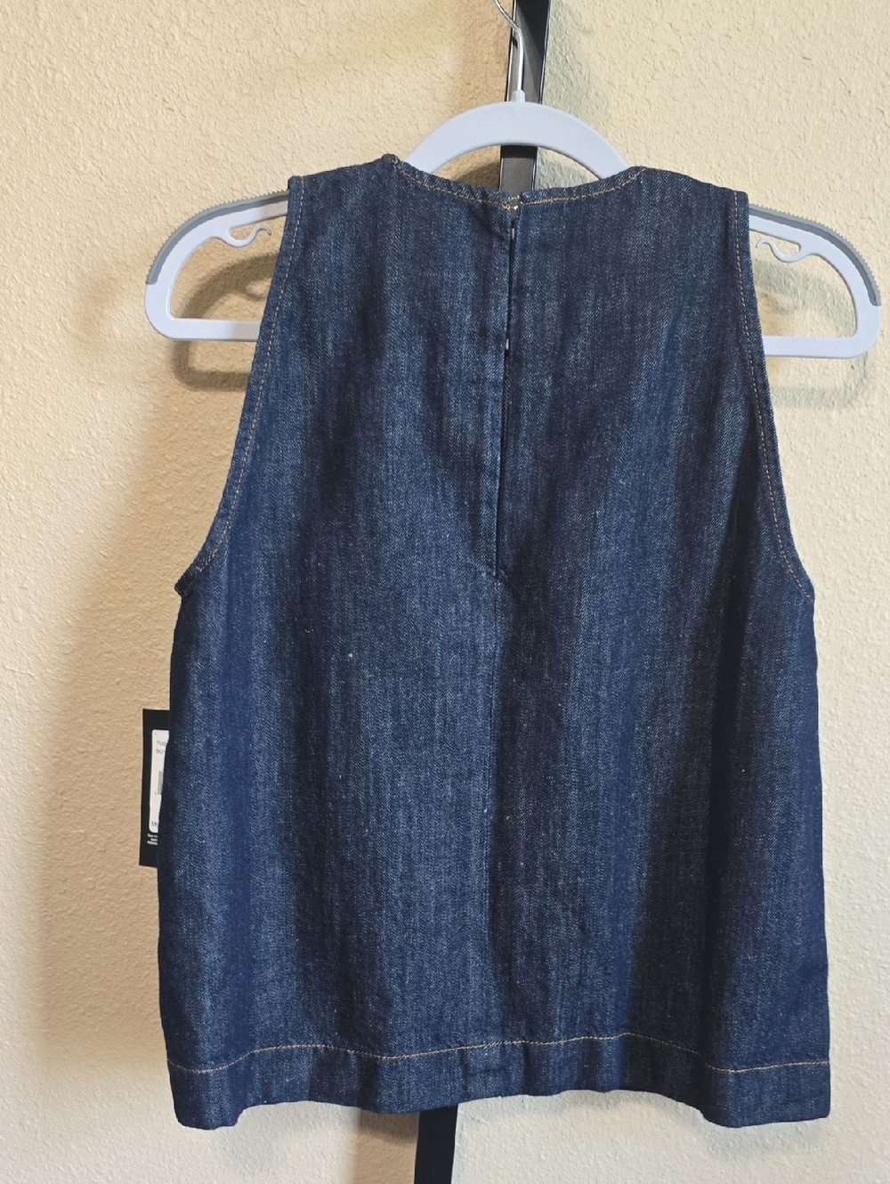 NWT 7 For All Mankind Sleeveless Denim/Linen Top. Small - Picture 5 of 10